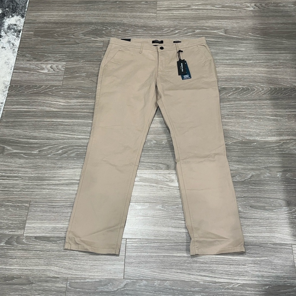 Kenneth Cole chino pants. Size 34x32. NWT
